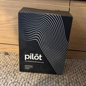 dōTERRA Pilot Home Accent in Black